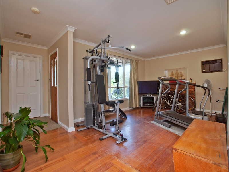 5 Moate Street, Langwarrin VIC 3910