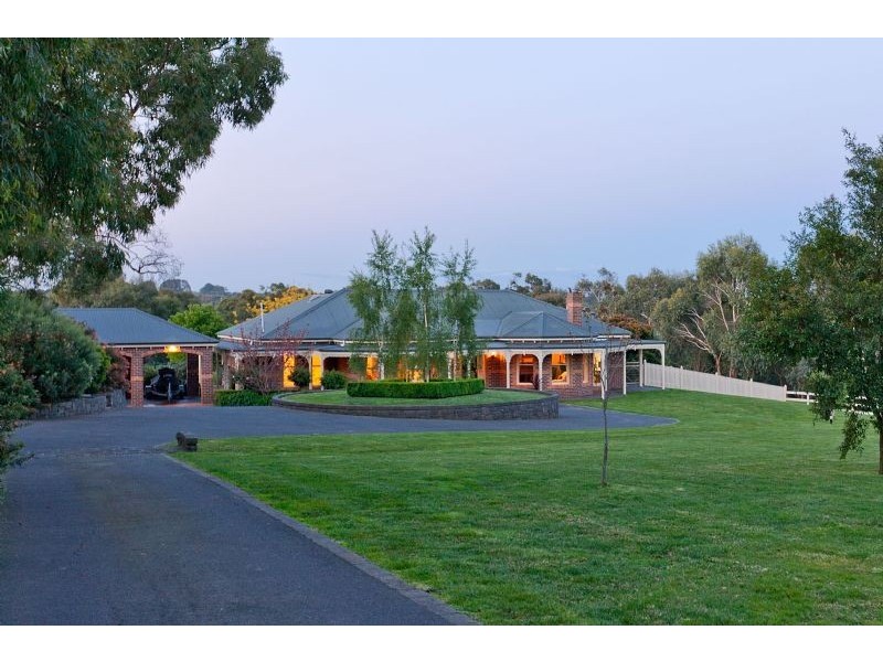 675 Robinsons road, Langwarrin VIC 3910