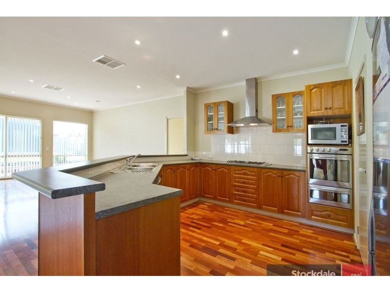 27 Red Wattlebird Crescent, Langwarrin VIC 3910