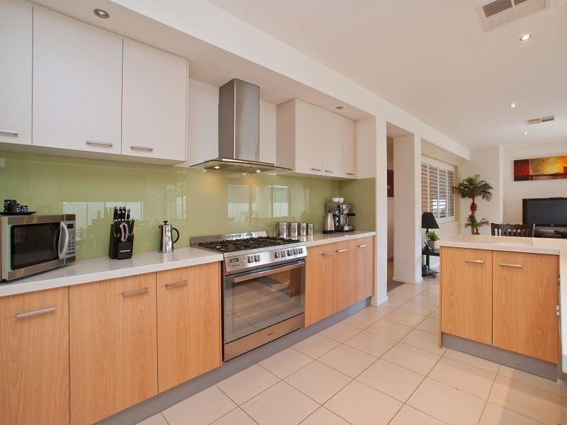 6 Spring Hill Road, Langwarrin VIC 3910