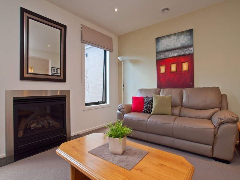 6 Spring Hill Road, Langwarrin VIC 3910