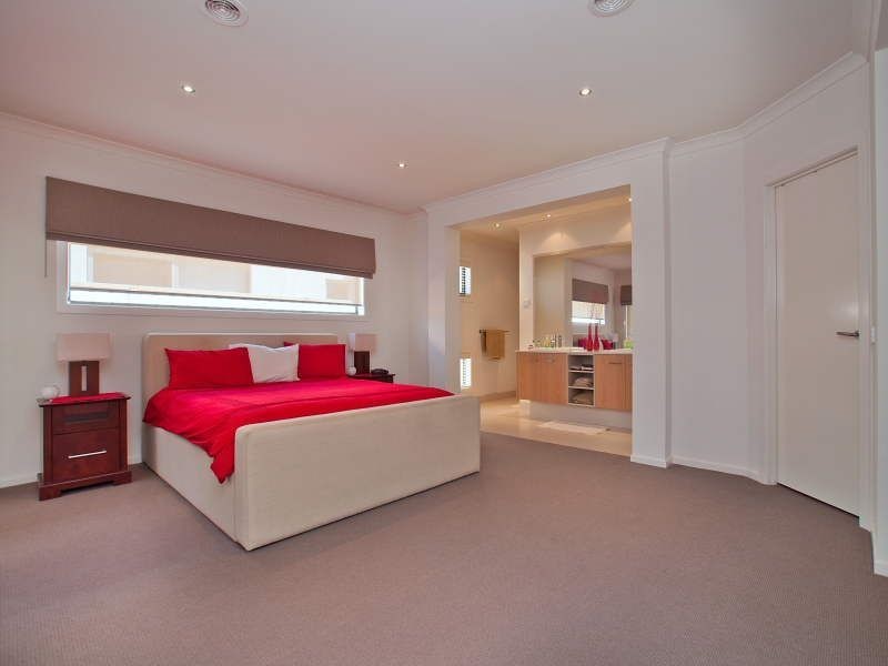6 Spring Hill Road, Langwarrin VIC 3910