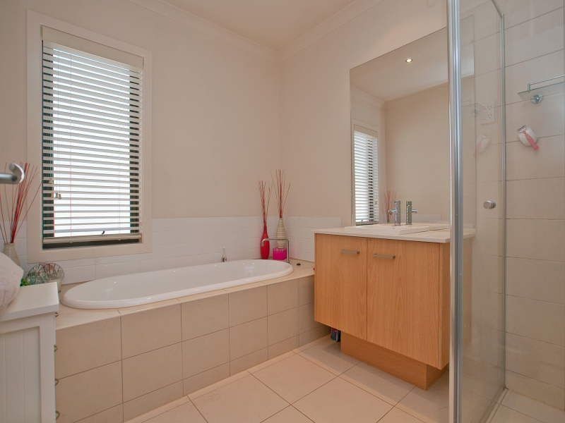 6 Spring Hill Road, Langwarrin VIC 3910