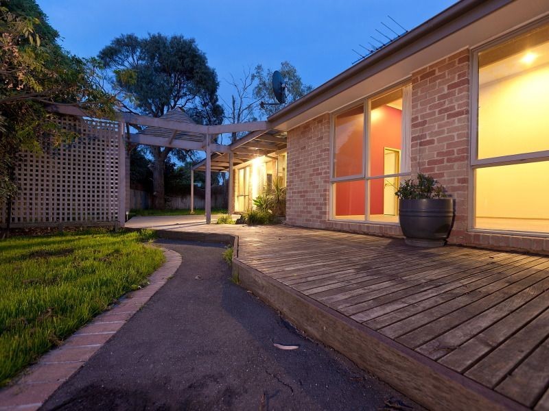 68 Quarry Road, Langwarrin VIC 3910