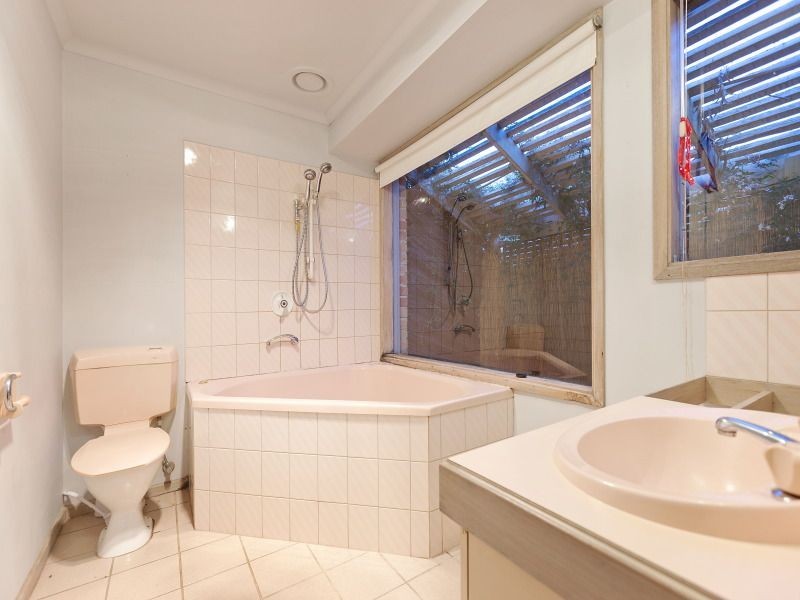 68 Quarry Road, Langwarrin VIC 3910