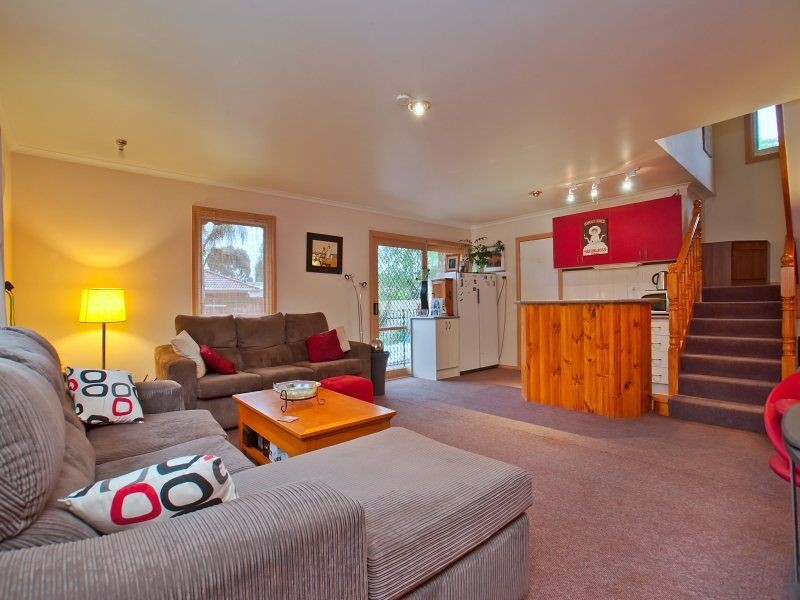 11 Poplar Grove, Langwarrin VIC 3910