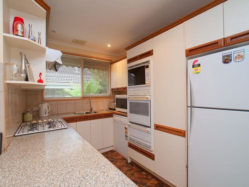 11 Poplar Grove, Langwarrin VIC 3910