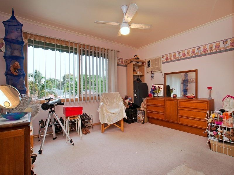 11 Poplar Grove, Langwarrin VIC 3910