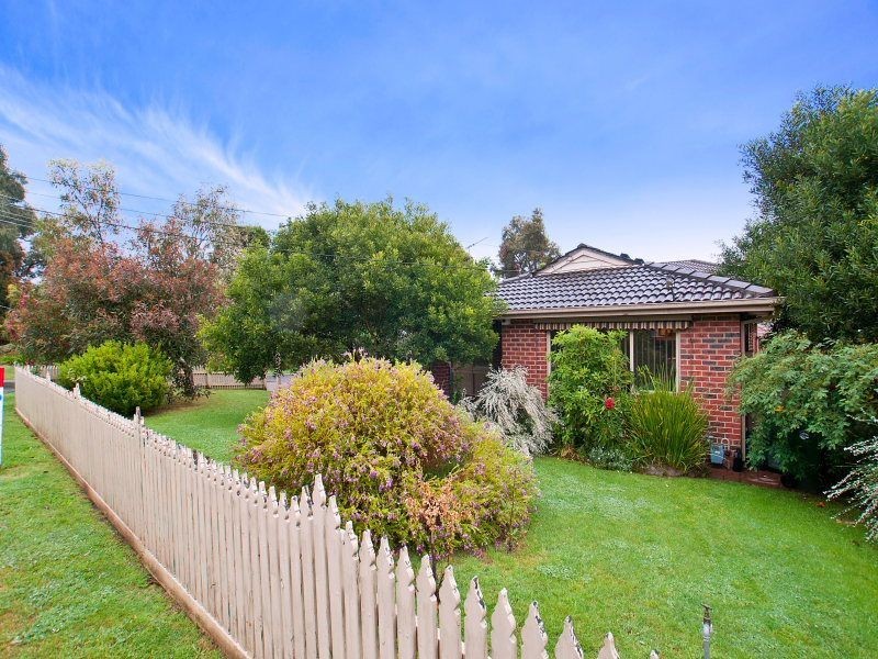 11 Poplar Grove, Langwarrin VIC 3910