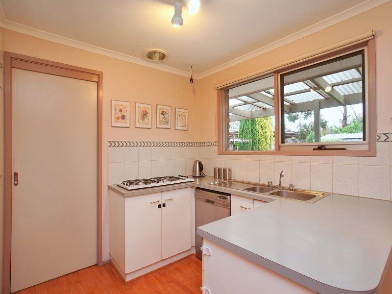 13 Chandos Place, Langwarrin VIC 3910