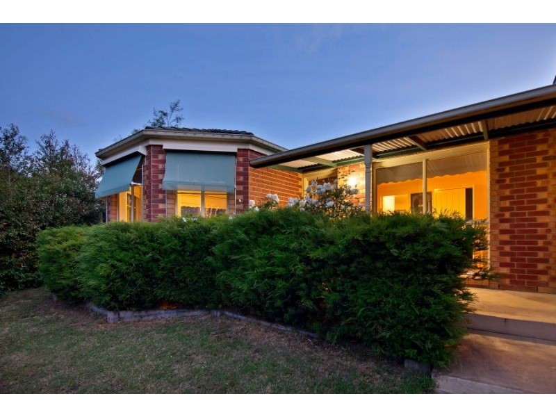 6 Castlehill Rise, Langwarrin VIC 3910