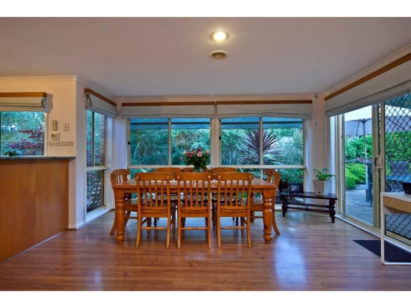6 Castlehill Rise, Langwarrin VIC 3910