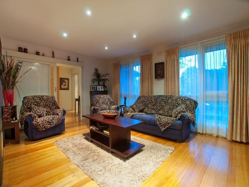 1 Allen Crescent, Langwarrin VIC 3910