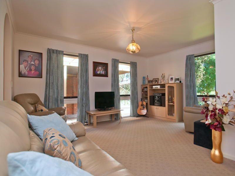 48 Burgess Drive, Langwarrin VIC 3910