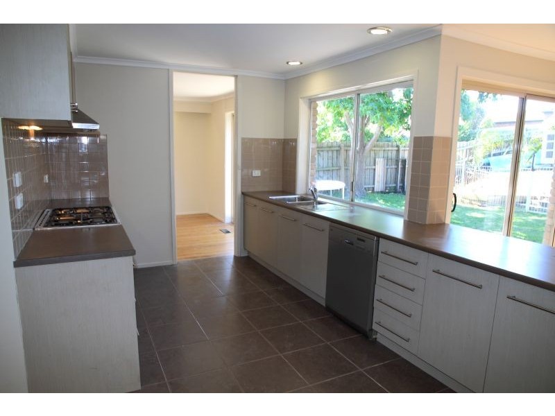 21 Raymond Avenue, Langwarrin VIC 3910