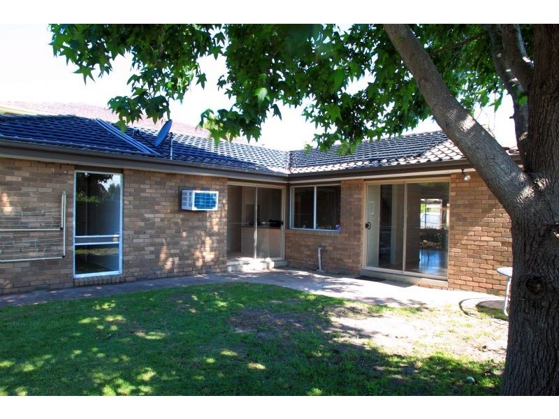 21 Raymond Avenue, Langwarrin VIC 3910