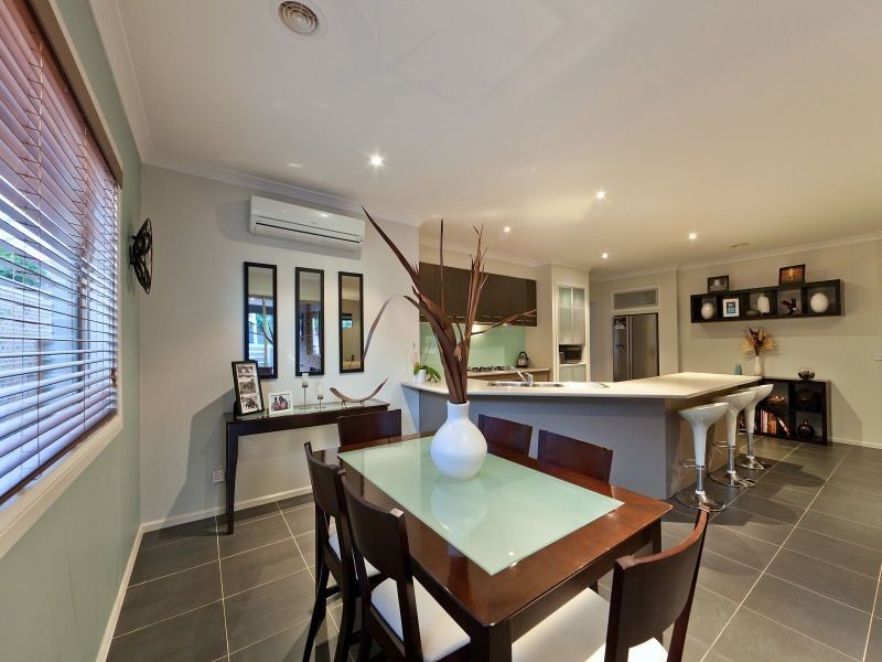 12 Dunmore Close, Langwarrin VIC 3910