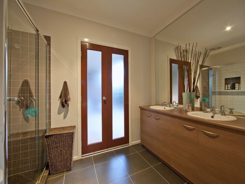 12 Dunmore Close, Langwarrin VIC 3910