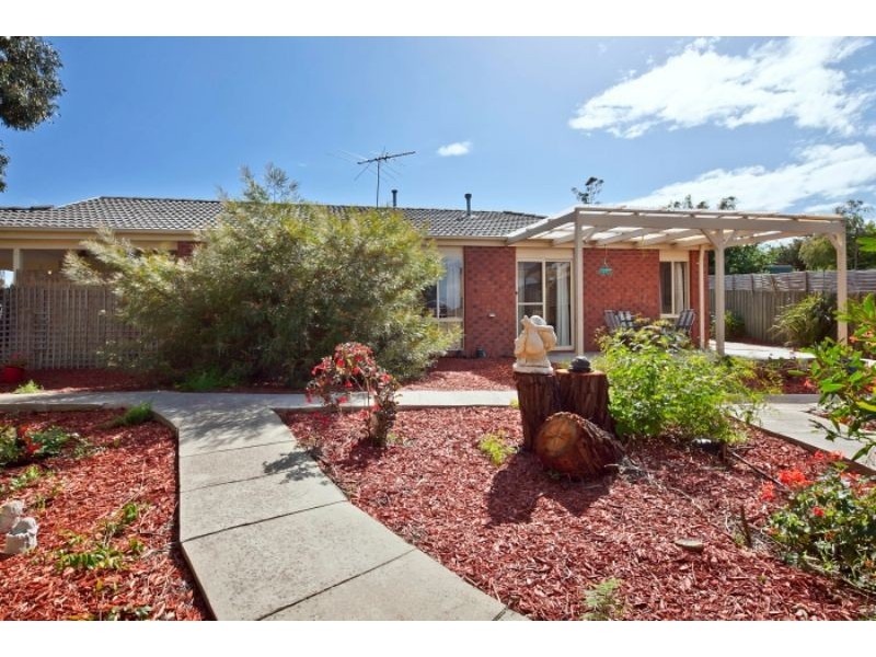 21 Beacon Drive, Langwarrin VIC 3910