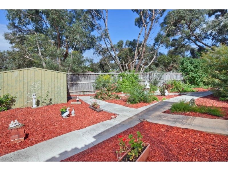 21 Beacon Drive, Langwarrin VIC 3910