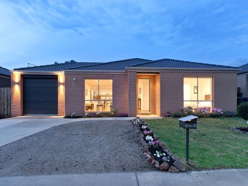 6/21 Raneen Drive, Langwarrin VIC 3910