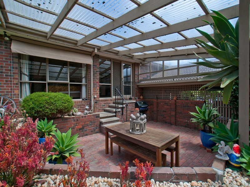 15 Indigofera Way, Langwarrin VIC 3910
