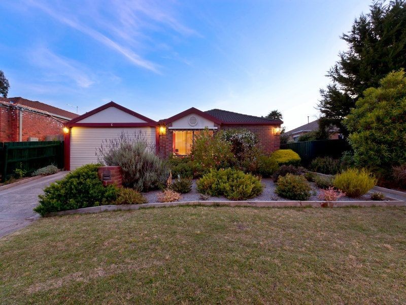 6 Oxley Court, Langwarrin VIC 3910