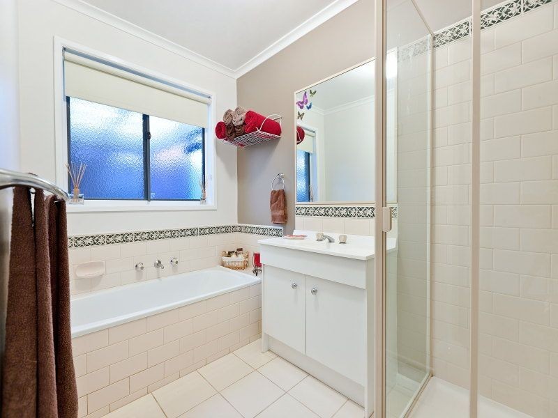 6 Oxley Court, Langwarrin VIC 3910