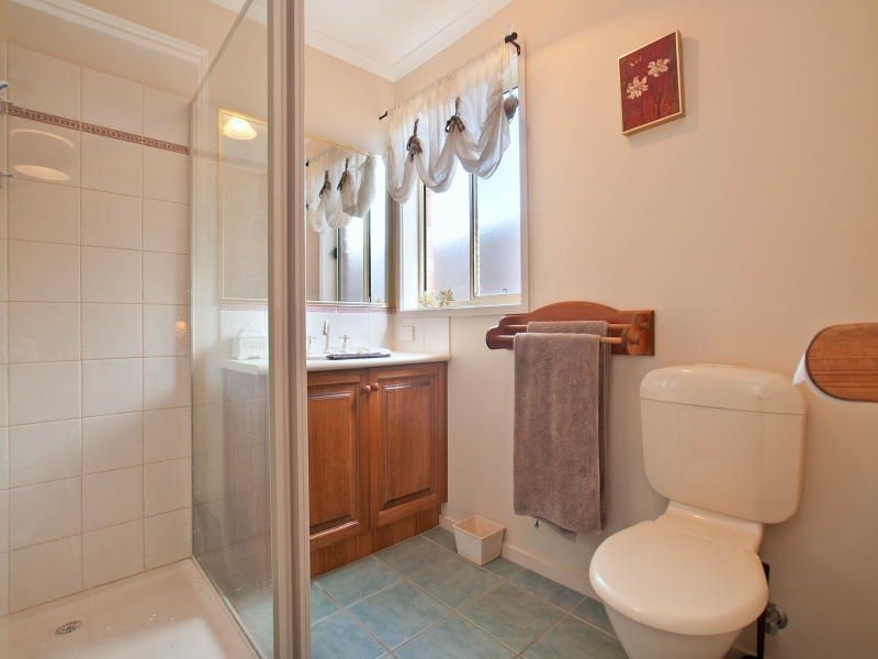 15 Wesley Close, Skye VIC 3977