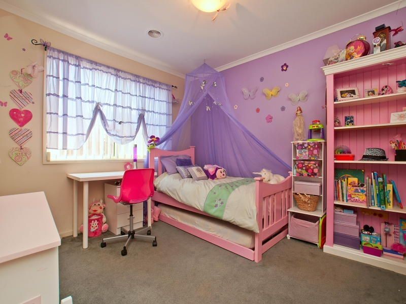 15 Wesley Close, Skye VIC 3977