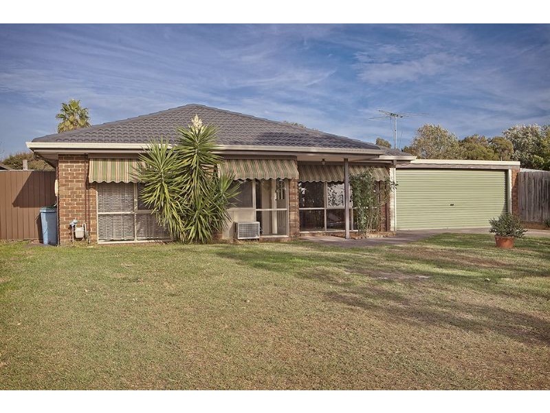 40 Burgess Drive, Langwarrin VIC 3910
