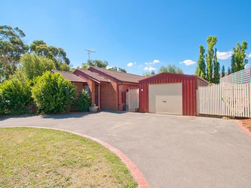82 Quarry Rd, Langwarrin VIC 3910