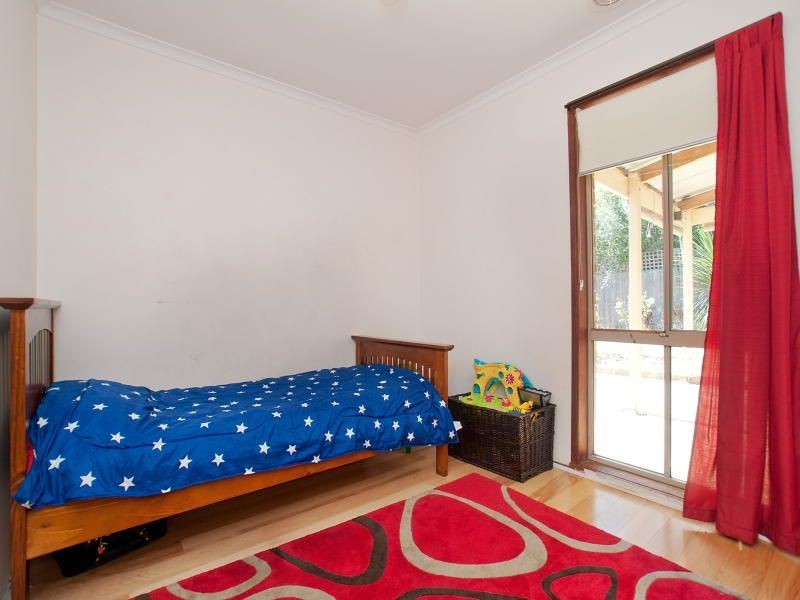 82 Quarry Rd, Langwarrin VIC 3910