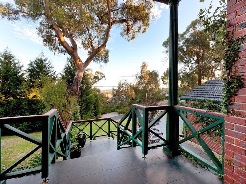 107 Banool Crescent, Mount Eliza VIC 3930