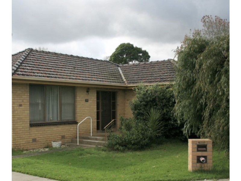 10 Towerhill Road, Frankston VIC 3199