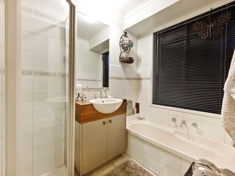 2 Milne Court, Langwarrin VIC 3910