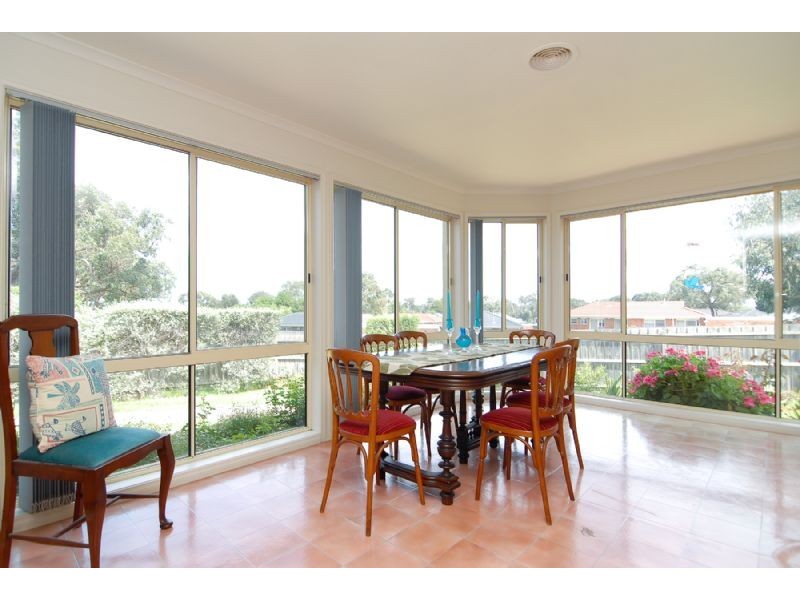 5 Carolyn Court, Langwarrin VIC 3910