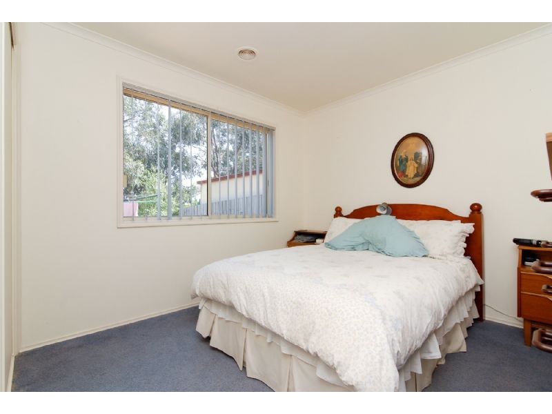 5 Carolyn Court, Langwarrin VIC 3910