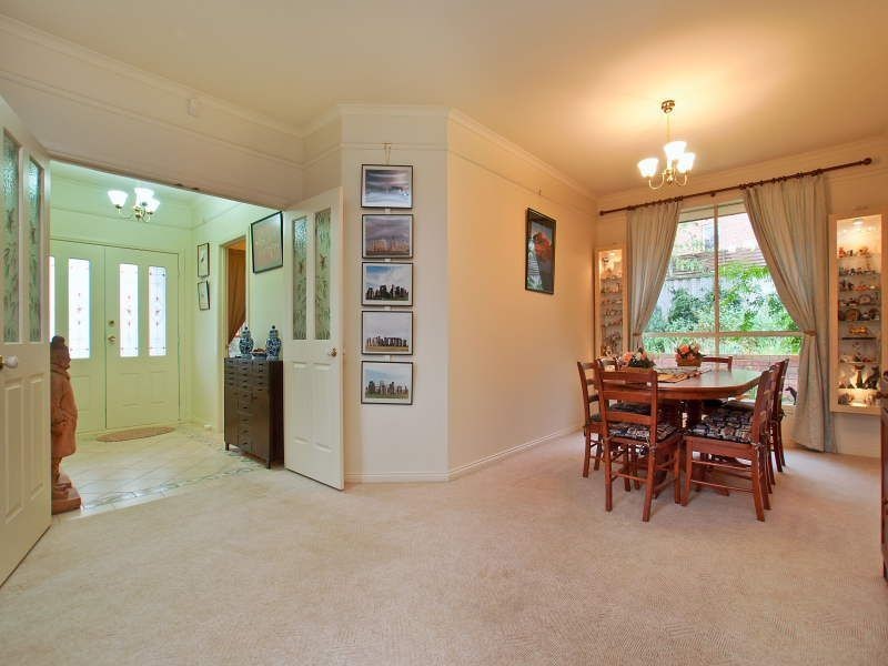 51 Huntingtower Crescent, Langwarrin VIC 3910