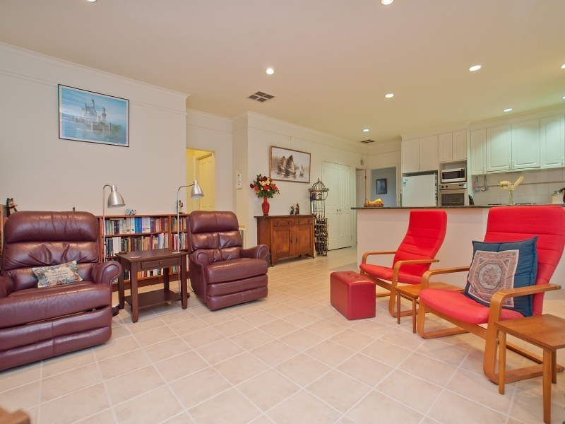 51 Huntingtower Crescent, Langwarrin VIC 3910
