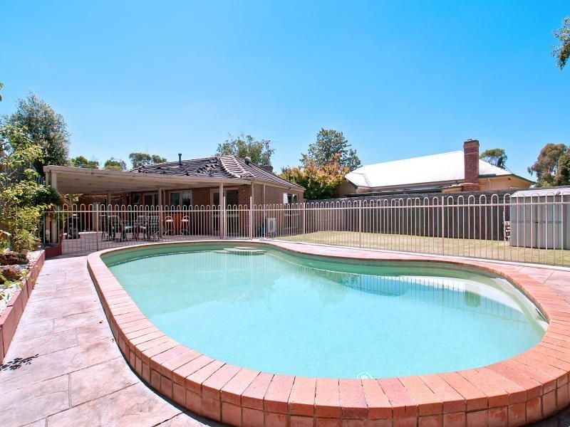 14 Sycamore Street, Langwarrin VIC 3910
