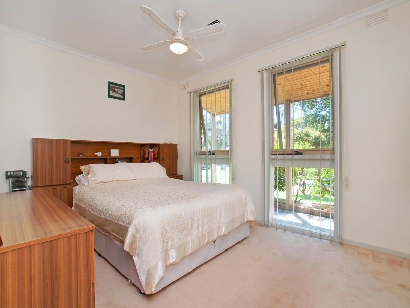 14 Sycamore Street, Langwarrin VIC 3910