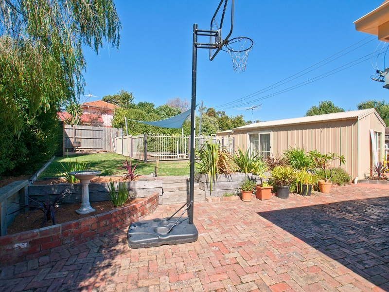 136 North Rd, Langwarrin VIC 3910