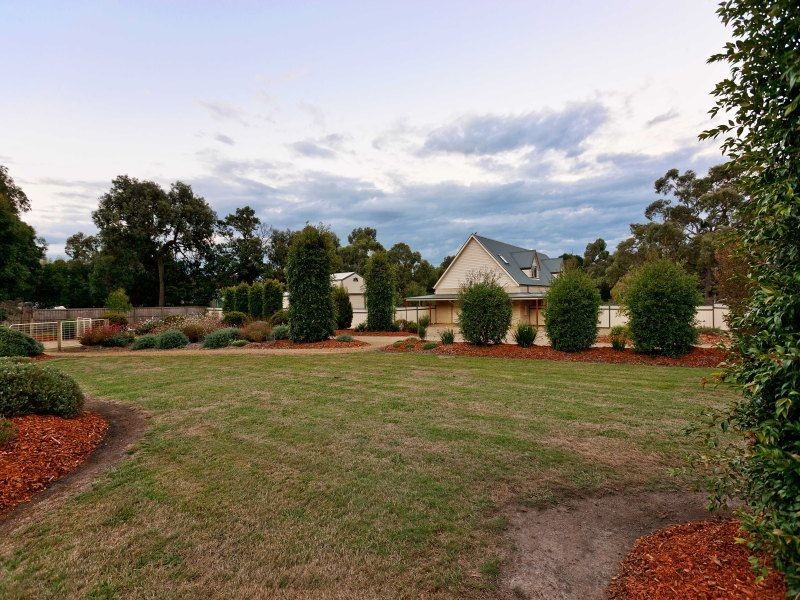 76 Hillcrest Drive, Langwarrin VIC 3910