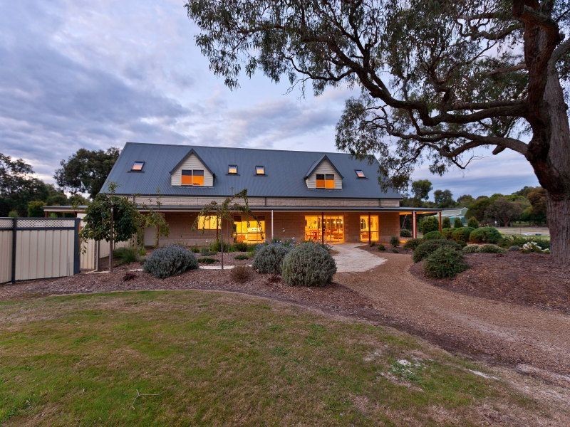 76 Hillcrest Drive, Langwarrin VIC 3910