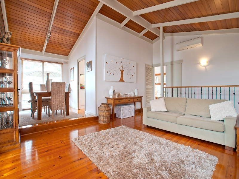 8 Chatswood Ave, Langwarrin VIC 3910