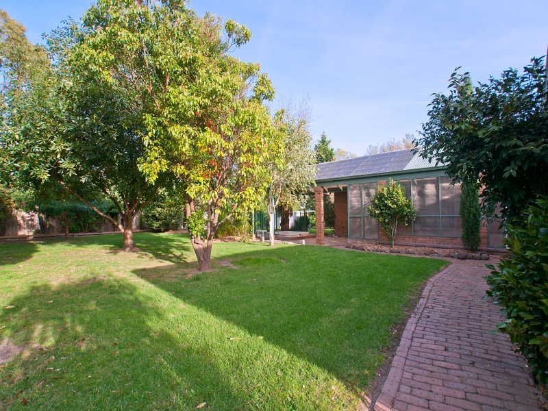 5 The Knoll, Langwarrin VIC 3910