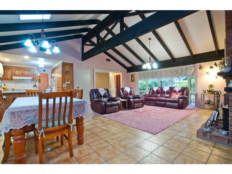 1195 Dandenong Hastings Rd, Langwarrin VIC 3910