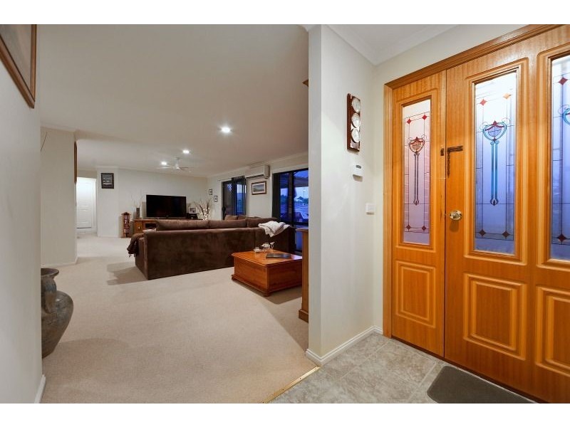 14 Lexton Drive, Langwarrin VIC 3910