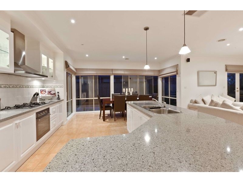 12 Sundew Drive, Langwarrin VIC 3910